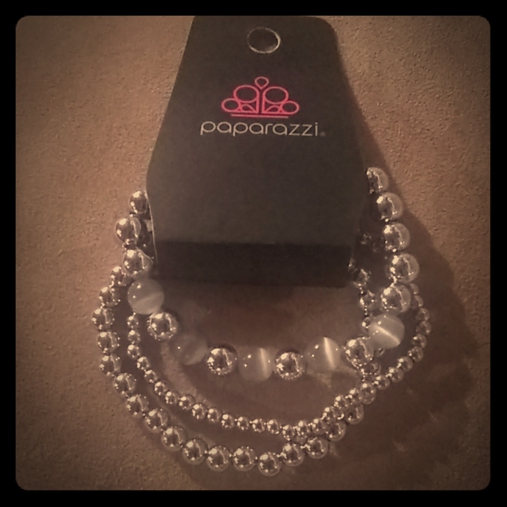 Kayla's paparazzi jewelry / bracelet